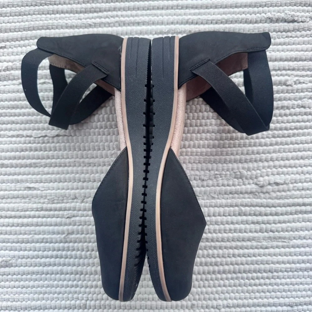 SOUL Naturalizer Comfort Flats Crisscross Stretch Black Size 9